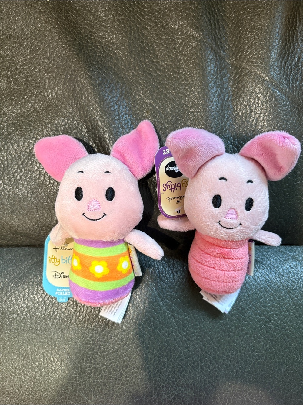 Hallmark set of too ittty bitty plushies Easter and regular piglet